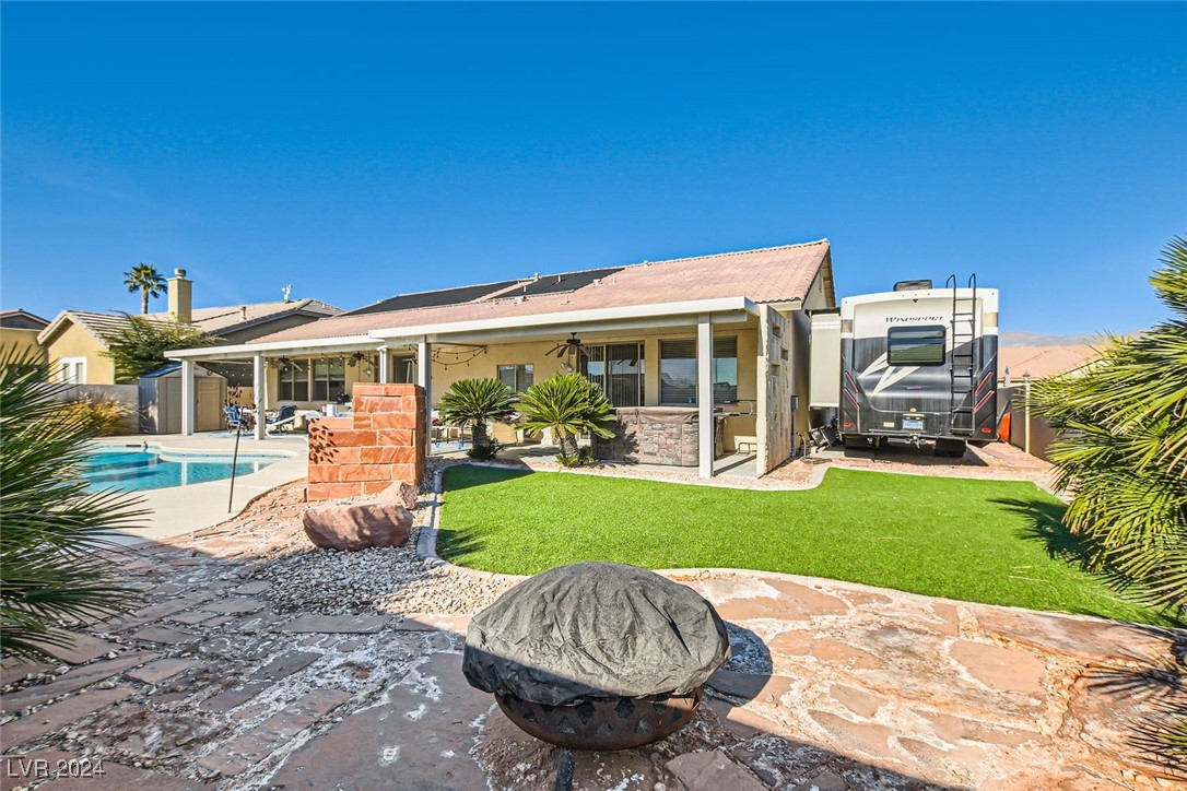 5001 Wild Thyme Avenue