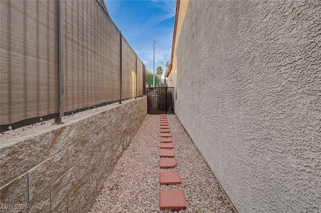 2094 Sawtooth Mountain Drive