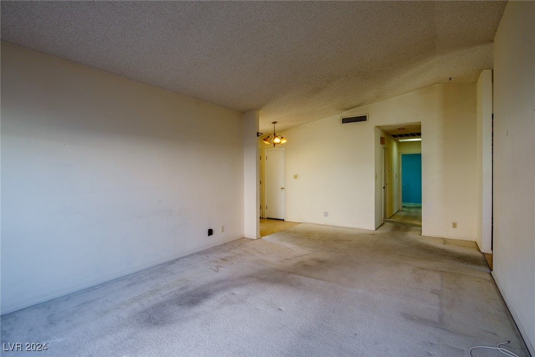 404 Vassar Lane