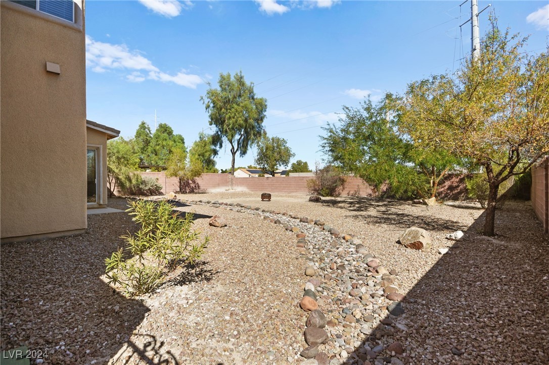 6116 Rabbit Track Street