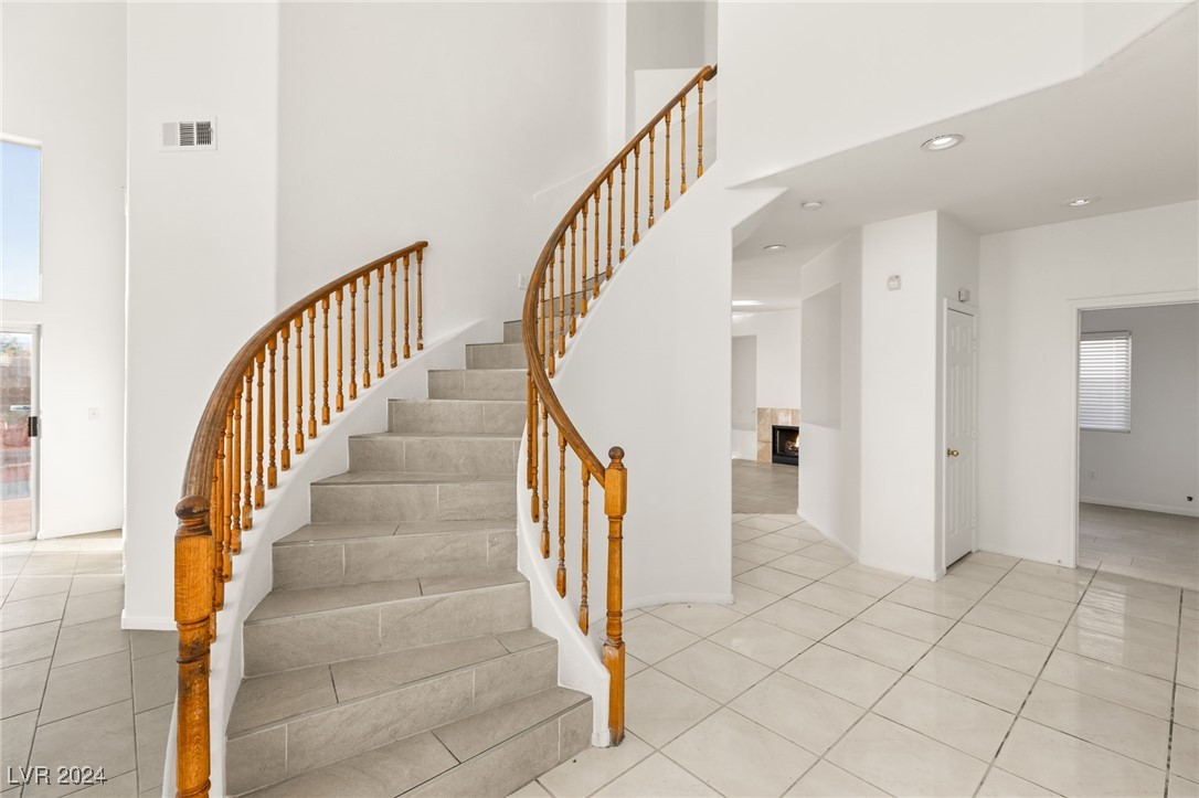 3837 Willowview Court