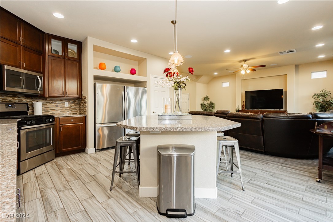 7232 Sierra Moon Court
