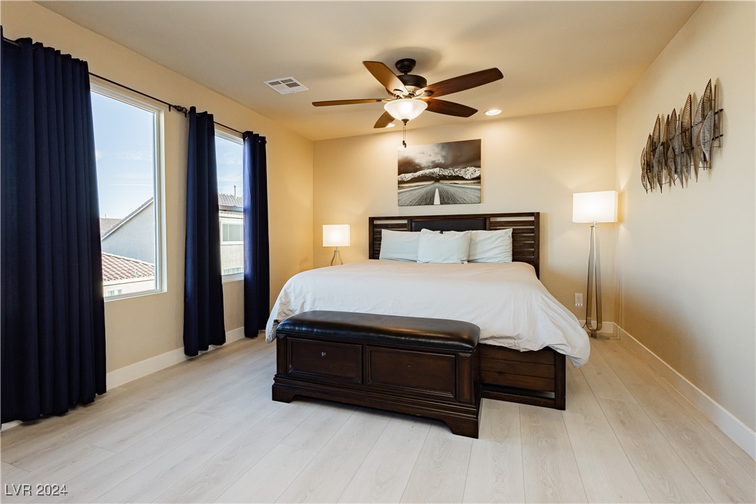 7232 Sierra Moon Court