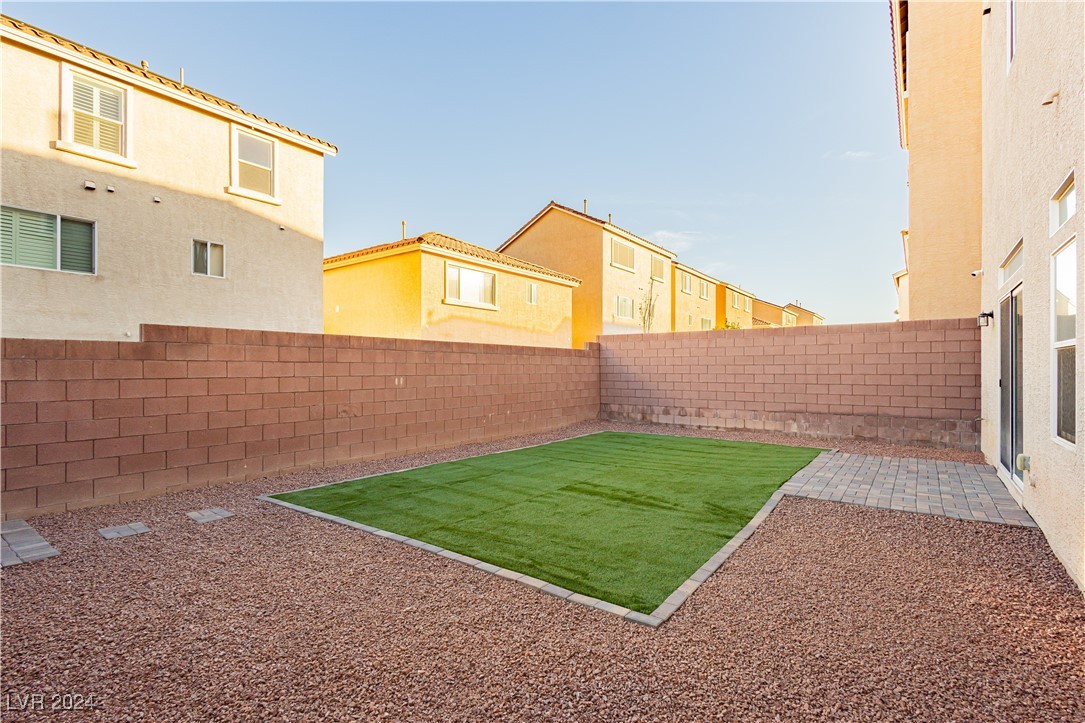7232 Sierra Moon Court