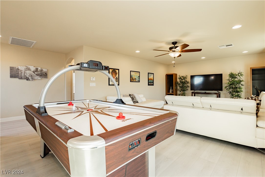 7232 Sierra Moon Court