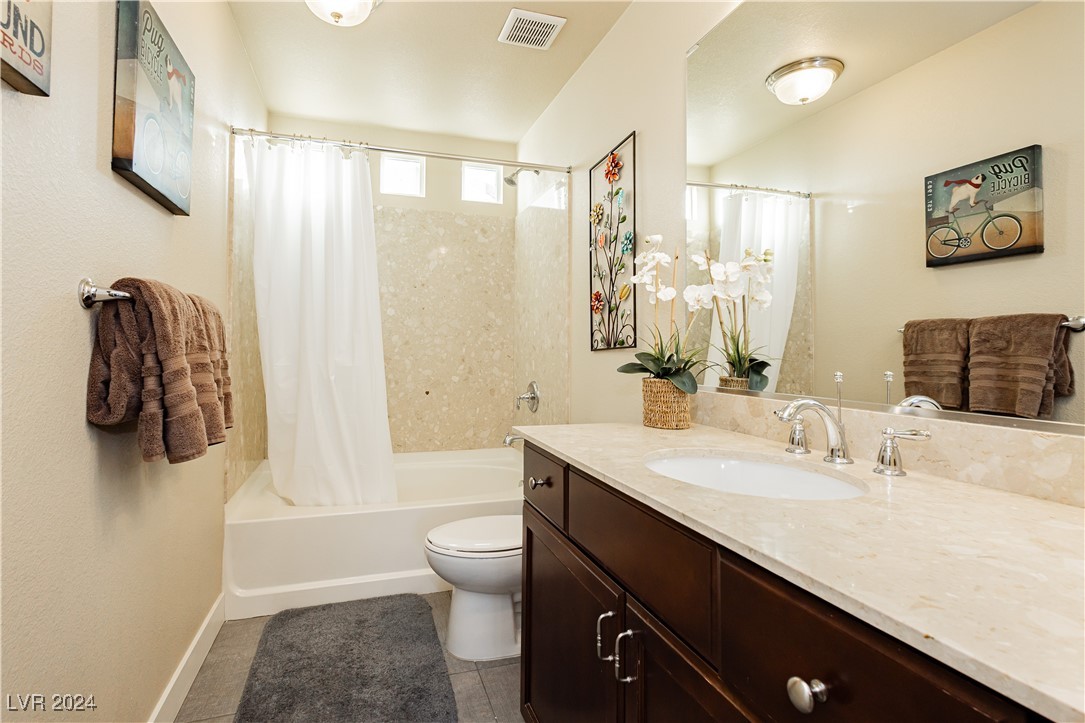 7232 Sierra Moon Court