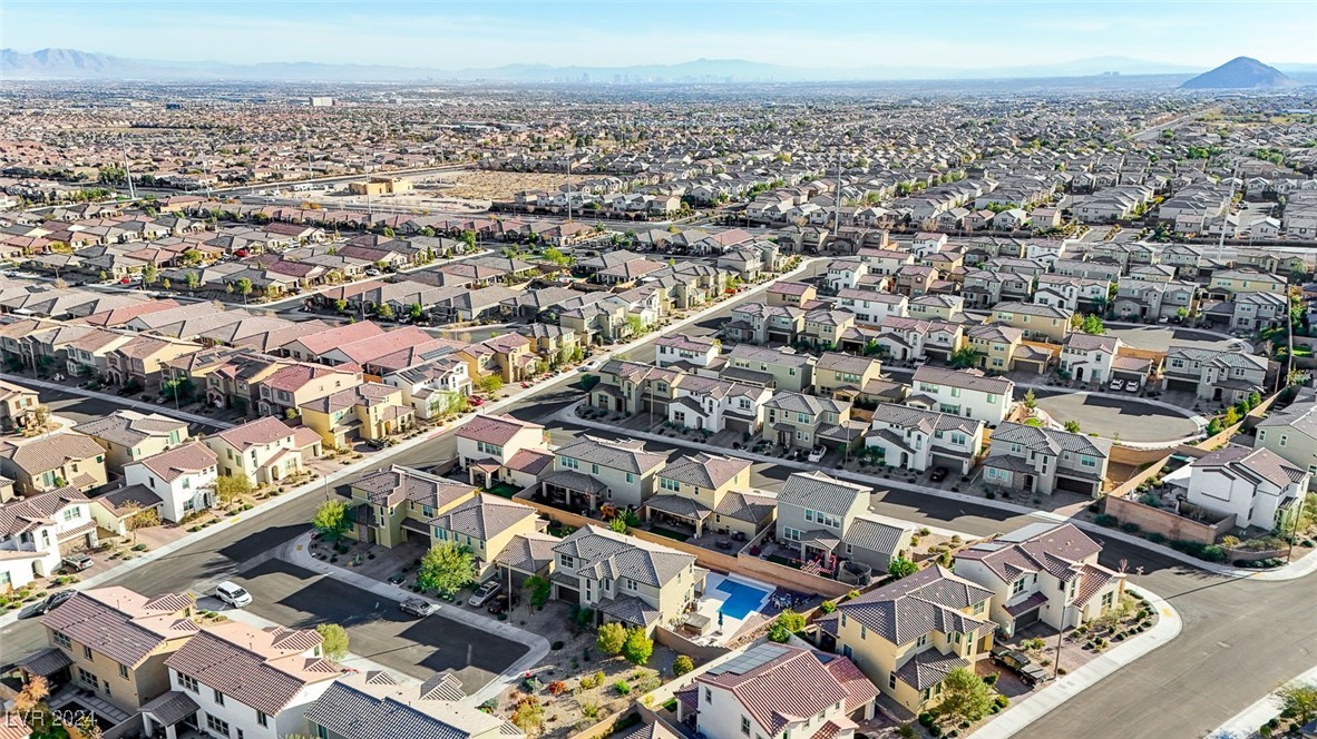 10281 Grey Pine Court