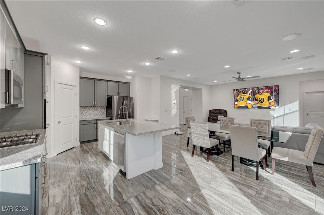 10281 Grey Pine Court