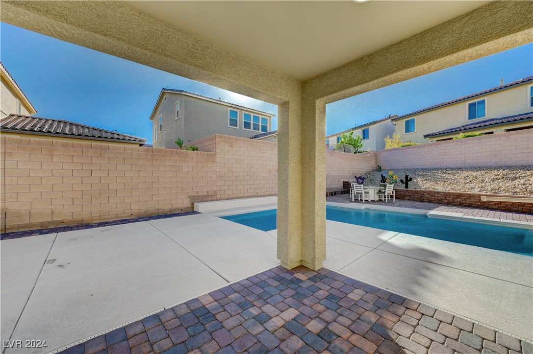 10281 Grey Pine Court