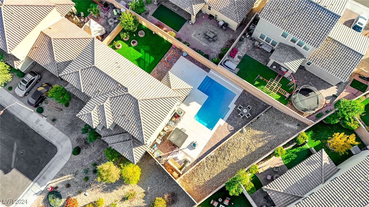 10281 Grey Pine Court