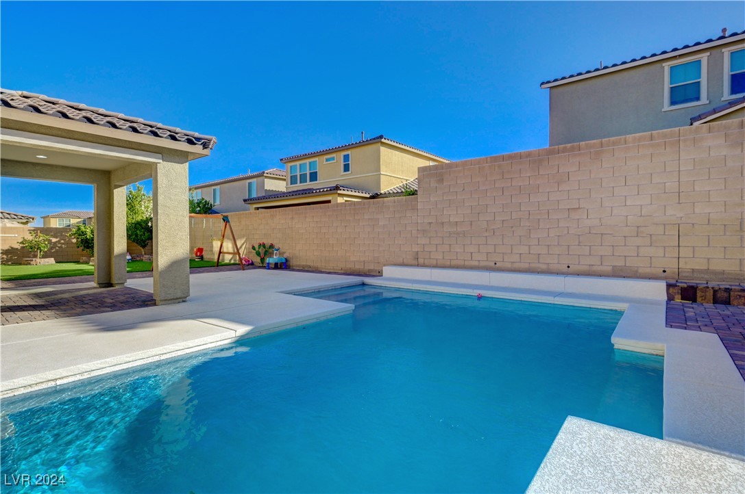 10281 Grey Pine Court