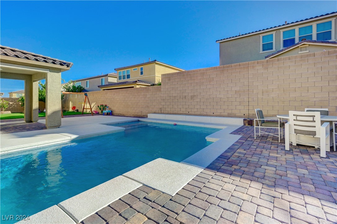 10281 Grey Pine Court