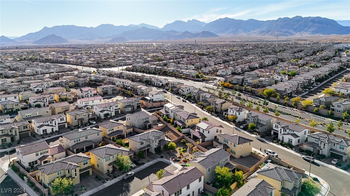 10281 Grey Pine Court