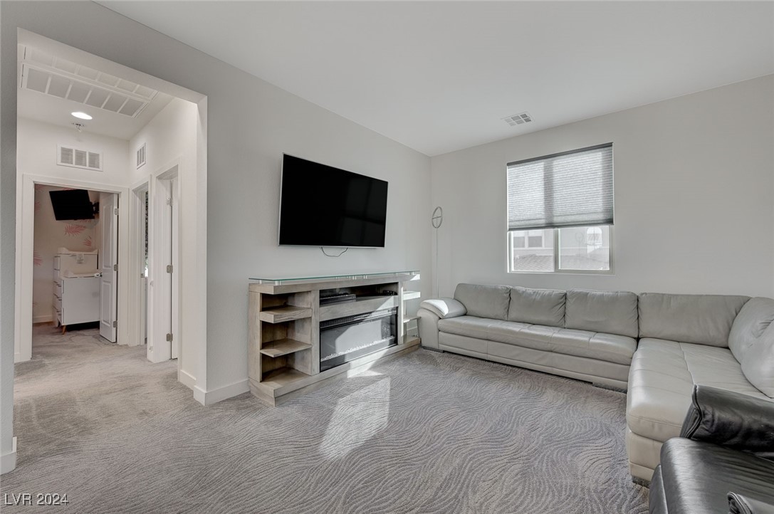 10281 Grey Pine Court