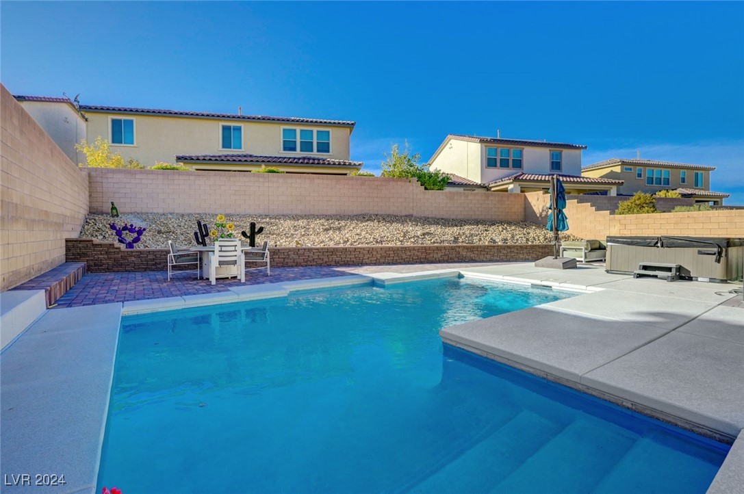 10281 Grey Pine Court