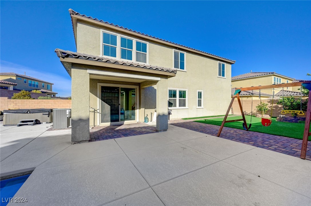 10281 Grey Pine Court