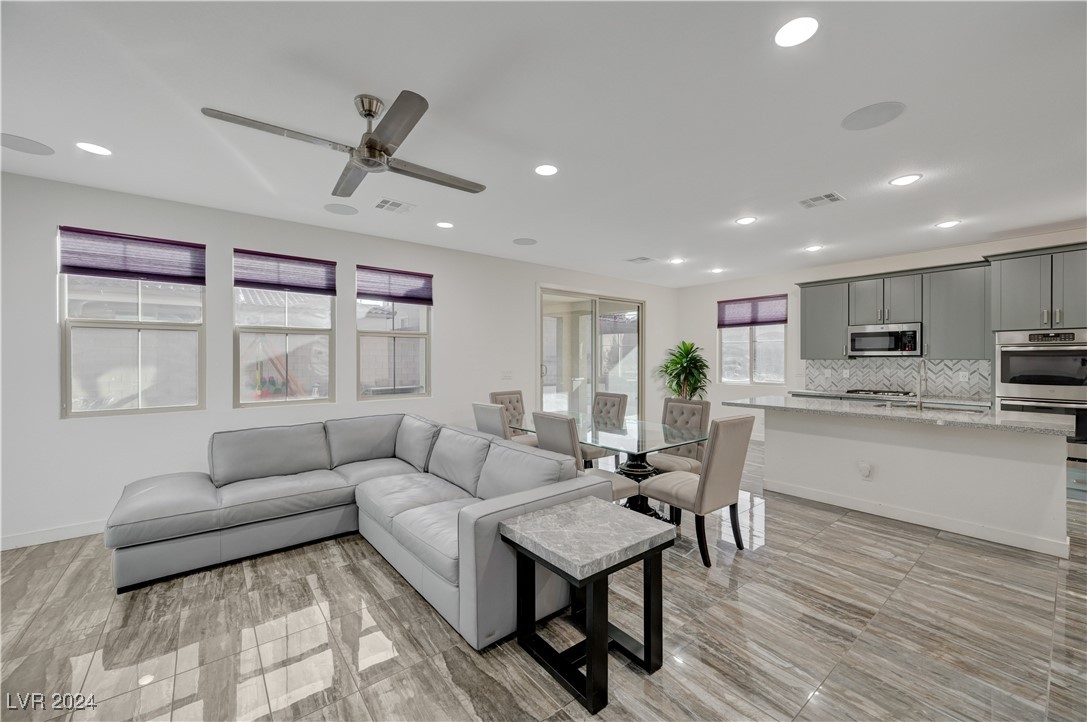 10281 Grey Pine Court