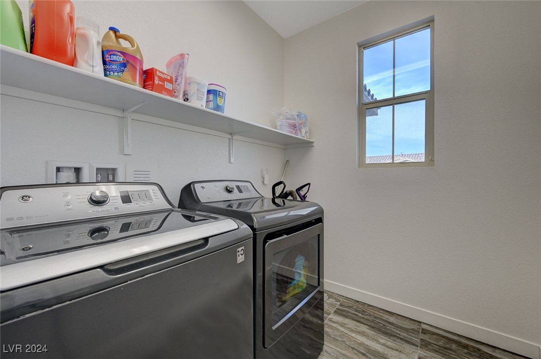 10281 Grey Pine Court