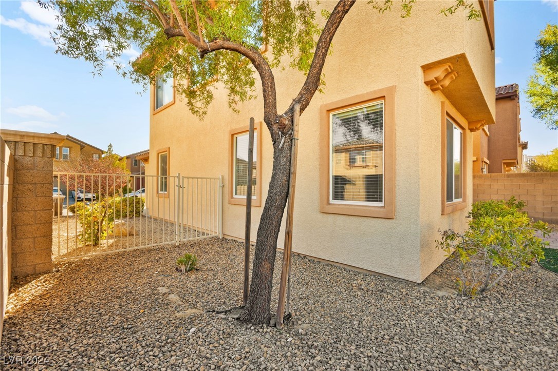 284 Trailing Putt Way