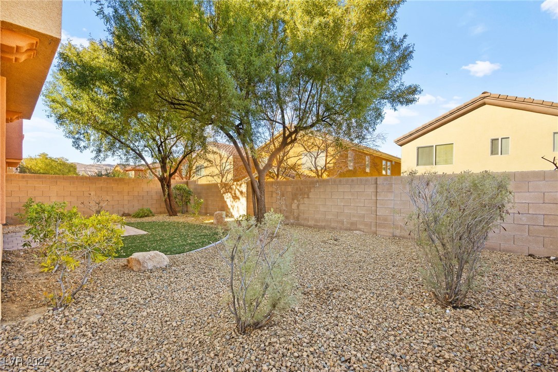 284 Trailing Putt Way