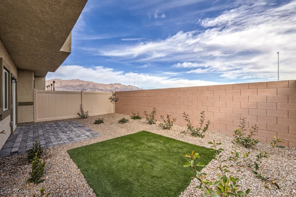 7835 Pandora Sky Street 462
