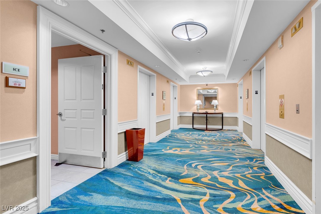 145 East Harmon Avenue 2321
