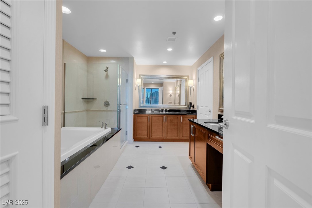 145 East Harmon Avenue 2321