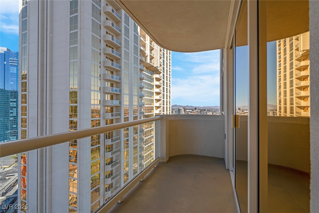 145 East Harmon Avenue 2321