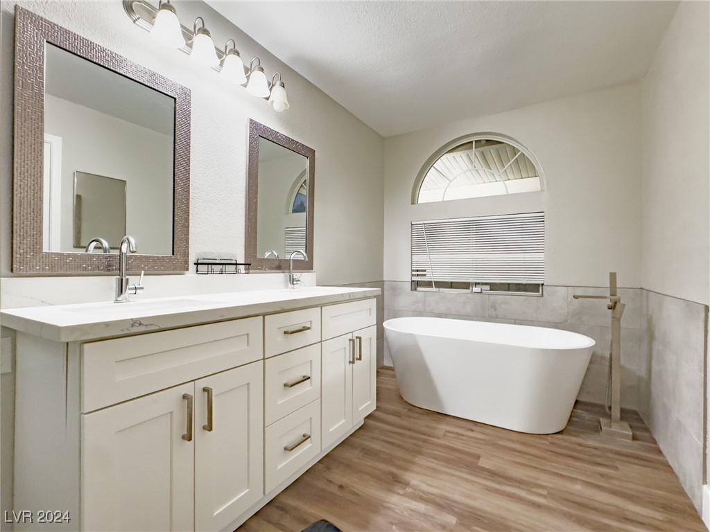 8220 Ocean Terrace Way