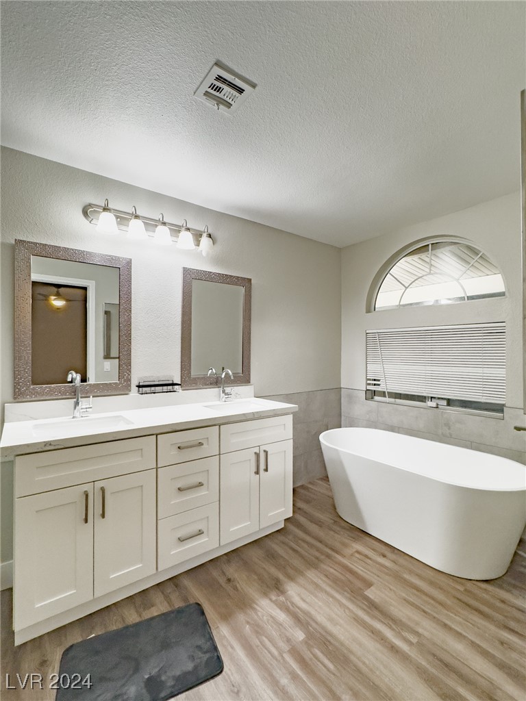 8220 Ocean Terrace Way