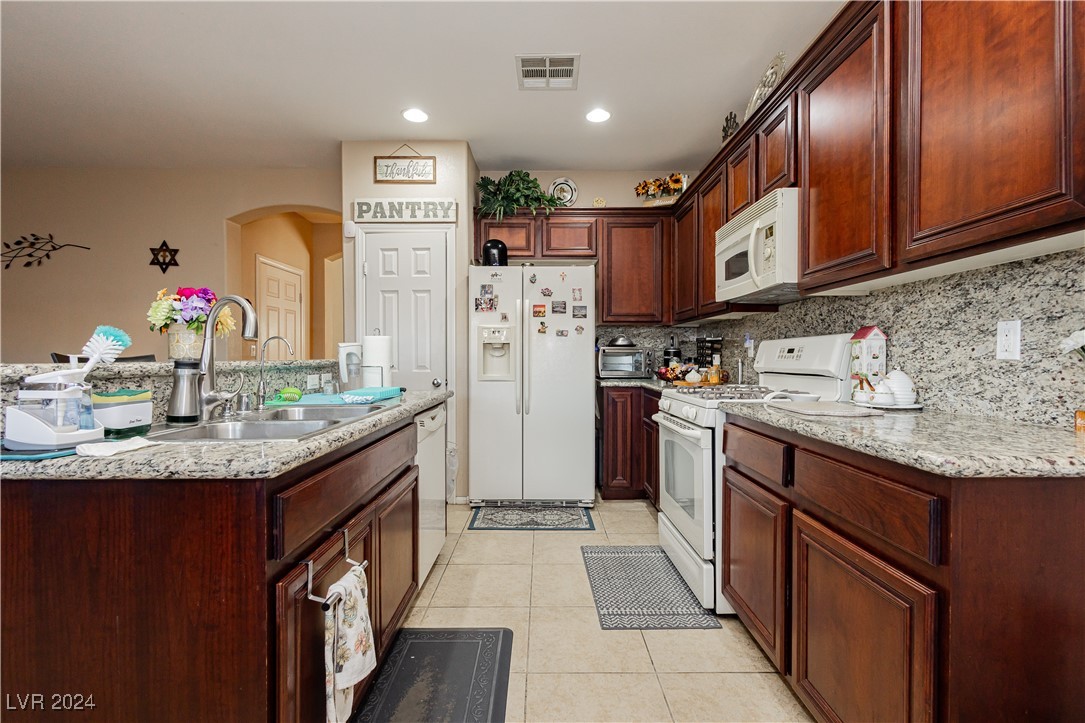 6748 Fort Benton Road