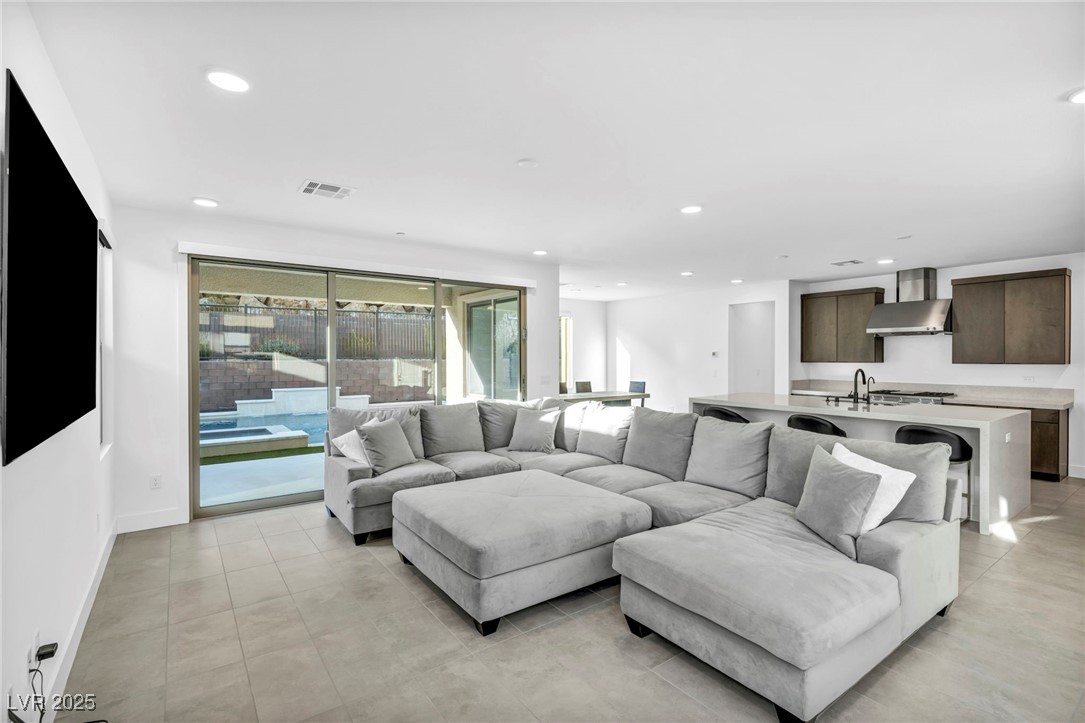 437 Cascade Heights Avenue