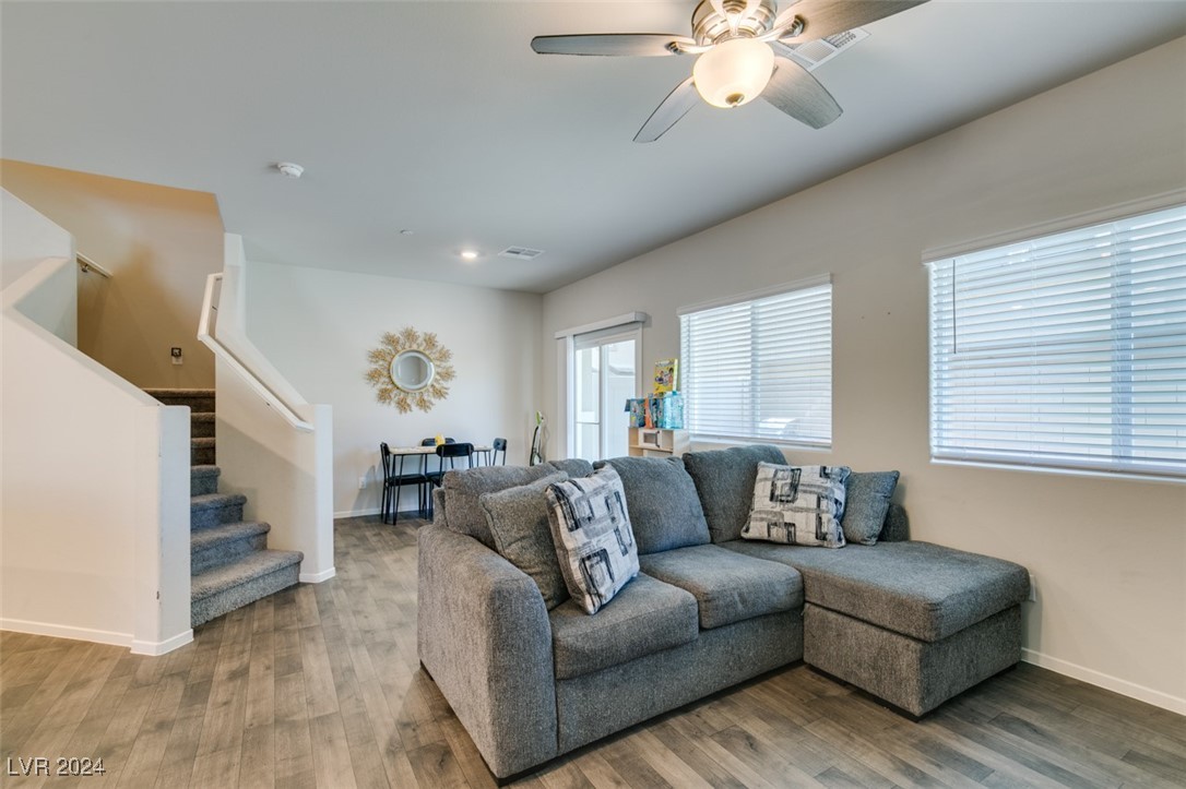 4735 Blaise Avenue 102