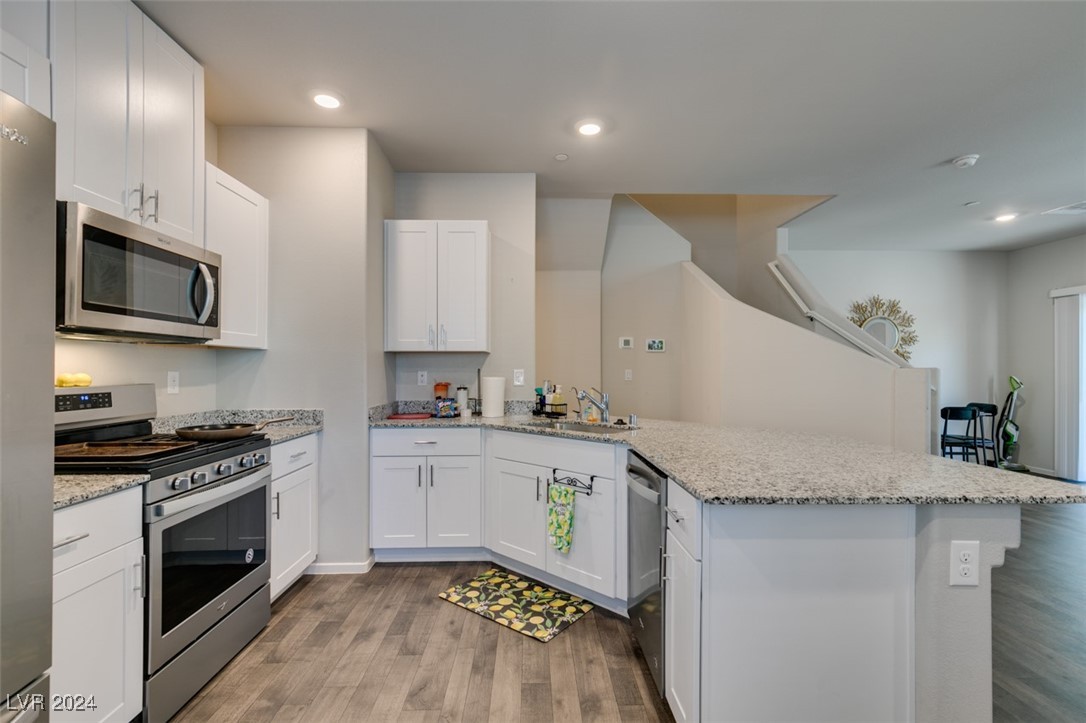 4735 Blaise Avenue 102