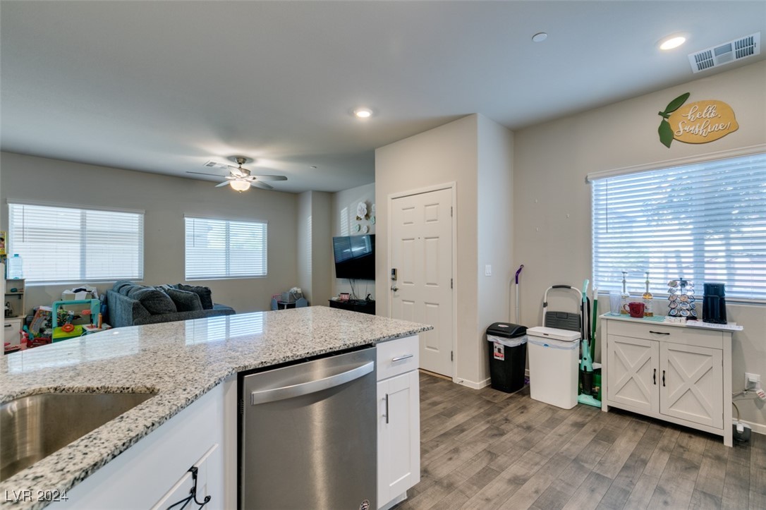 4735 Blaise Avenue 102