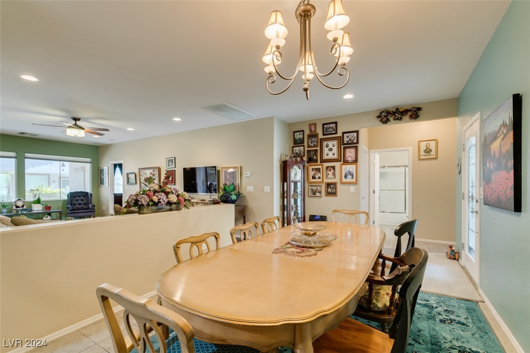 2549 Venus Star Street