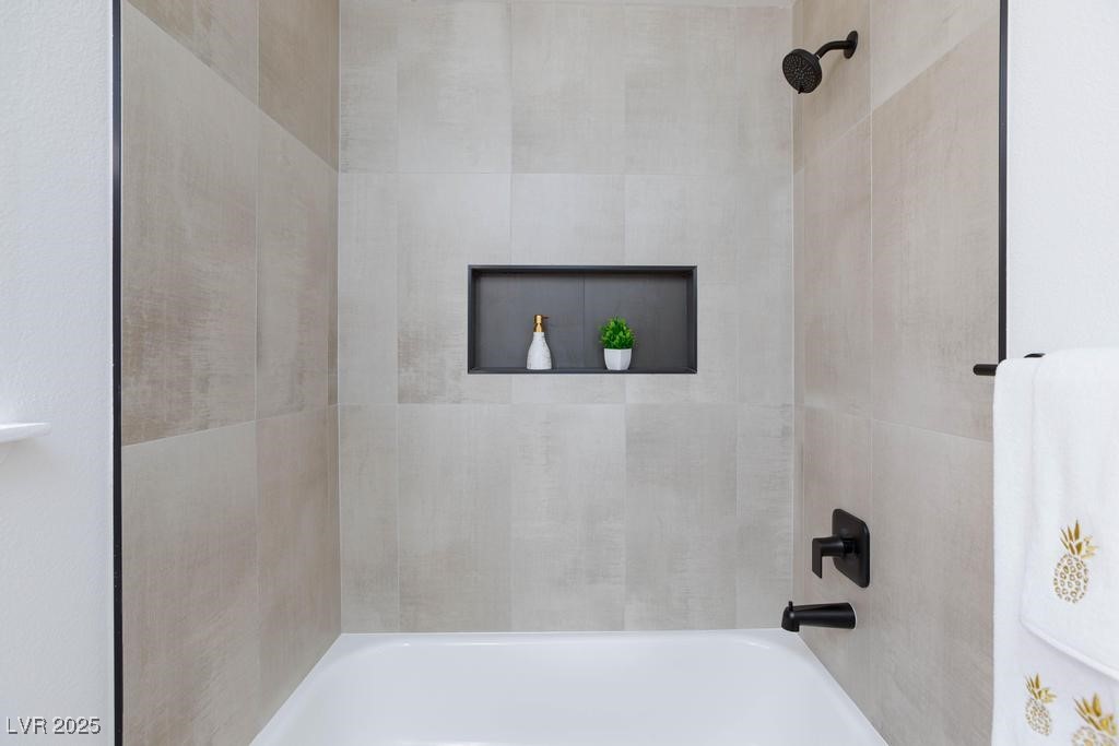 1932 Misty Glade Drive