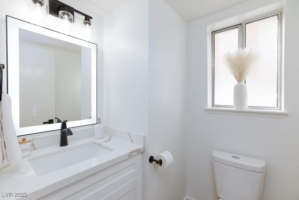 1932 Misty Glade Drive