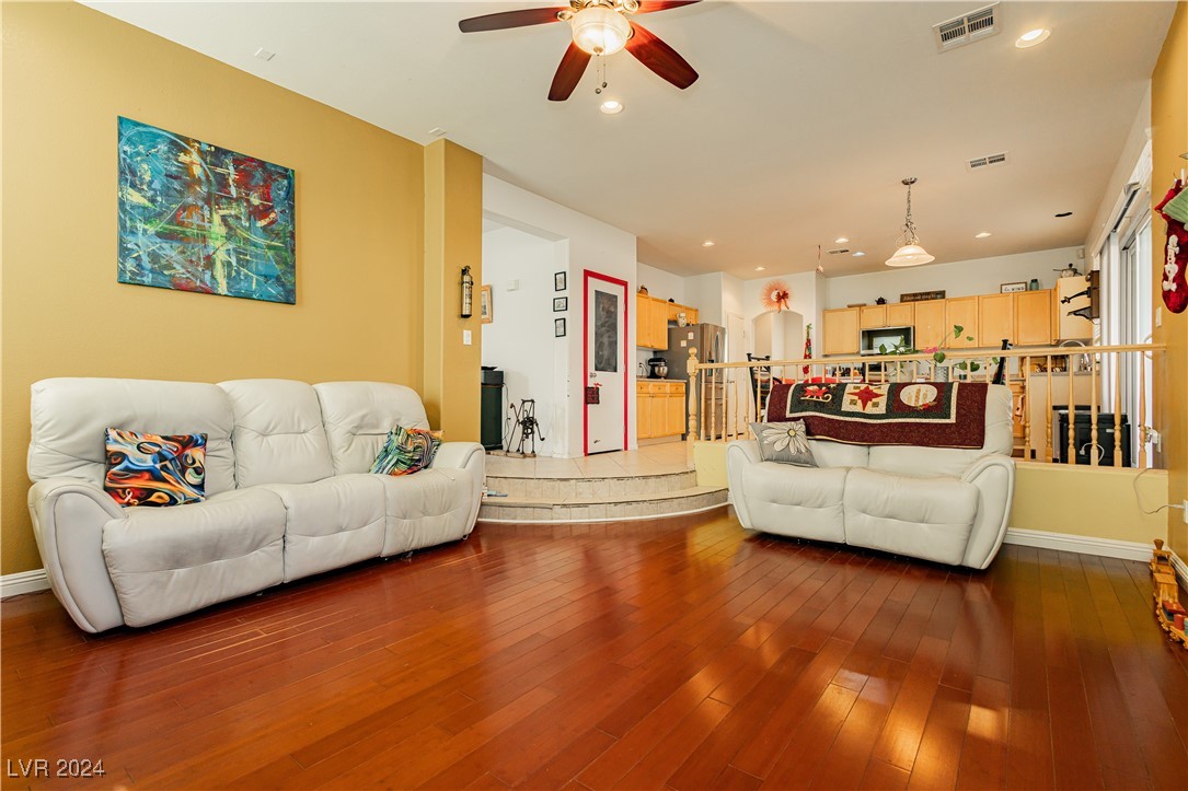 9116 Ironstone Avenue