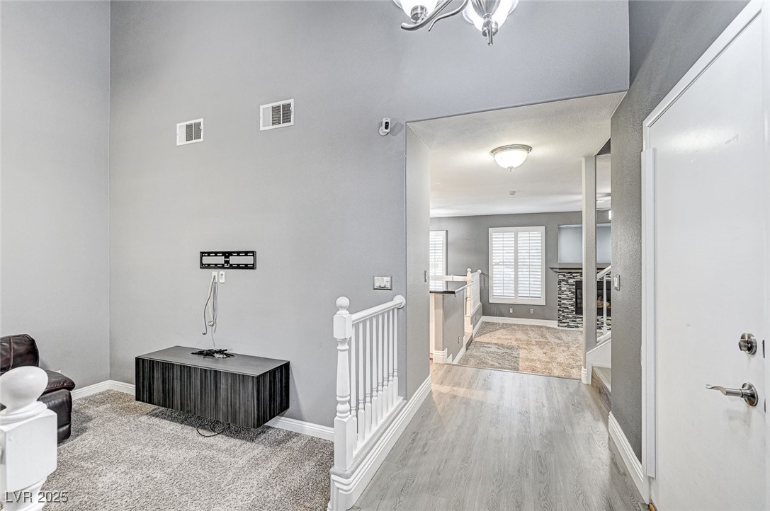 10146 Robins Hollow Road