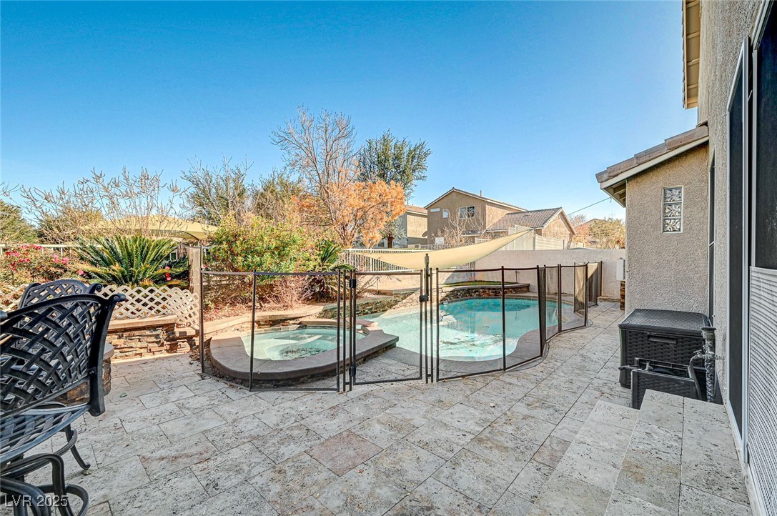 10146 Robins Hollow Road