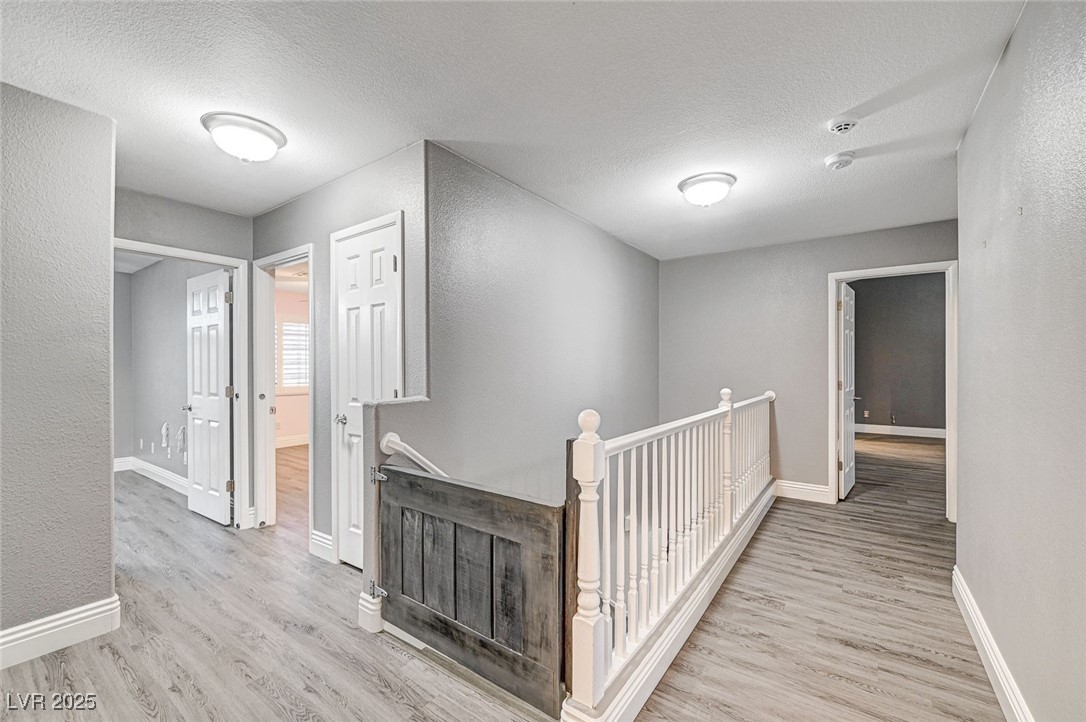 10146 Robins Hollow Road