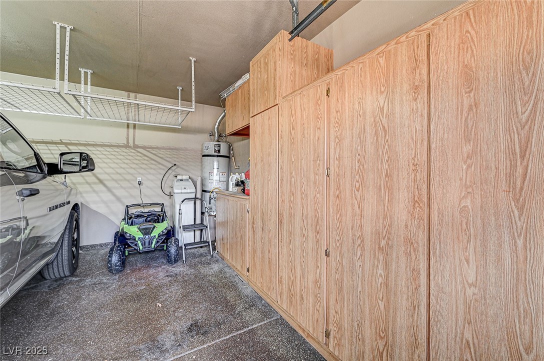 10146 Robins Hollow Road