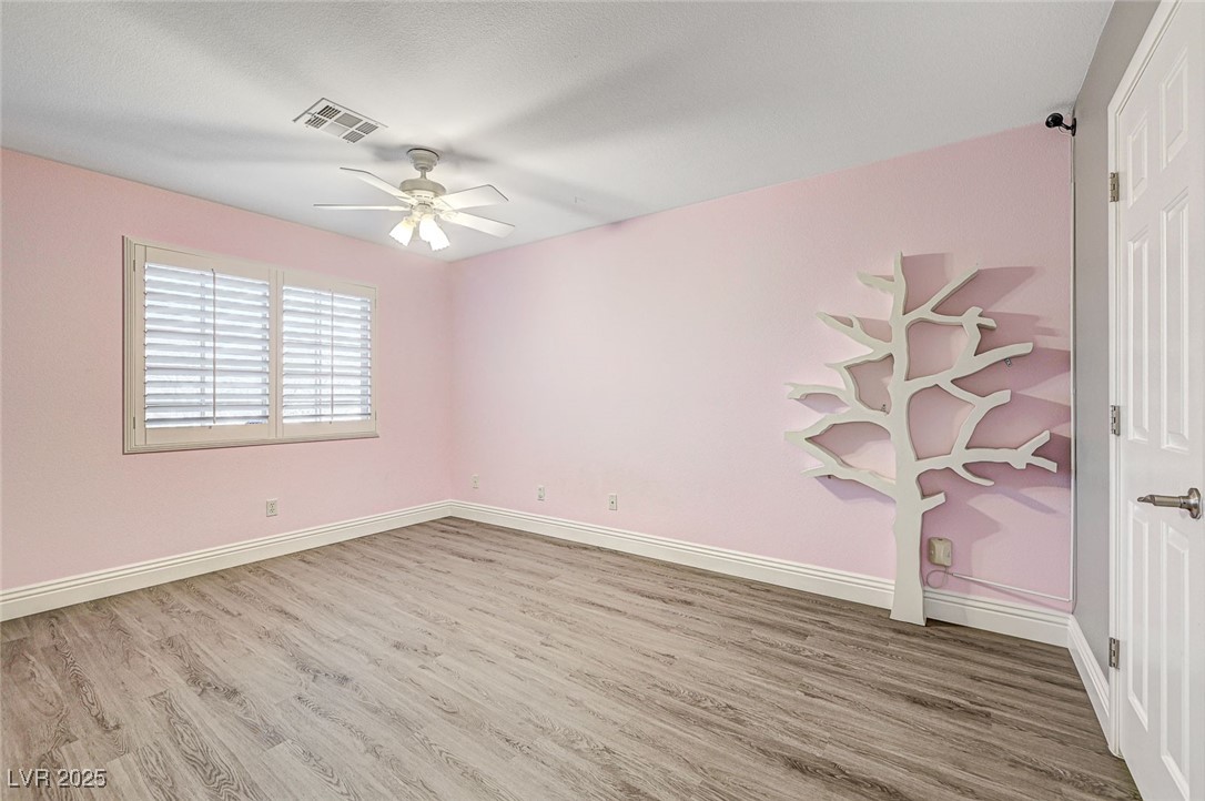 10146 Robins Hollow Road