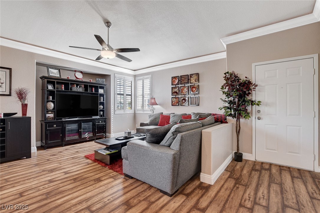 7700 Constanso Avenue 203