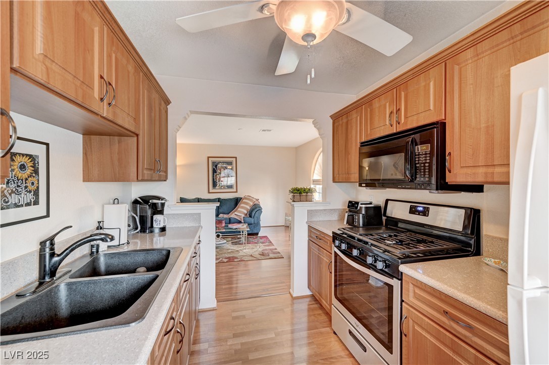 6804 Elm Creek Drive 102