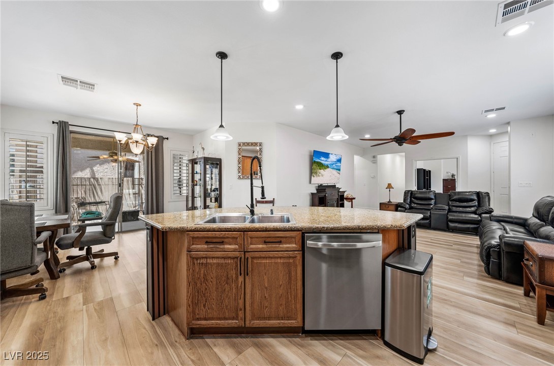 3709 Citrus Heights Avenue