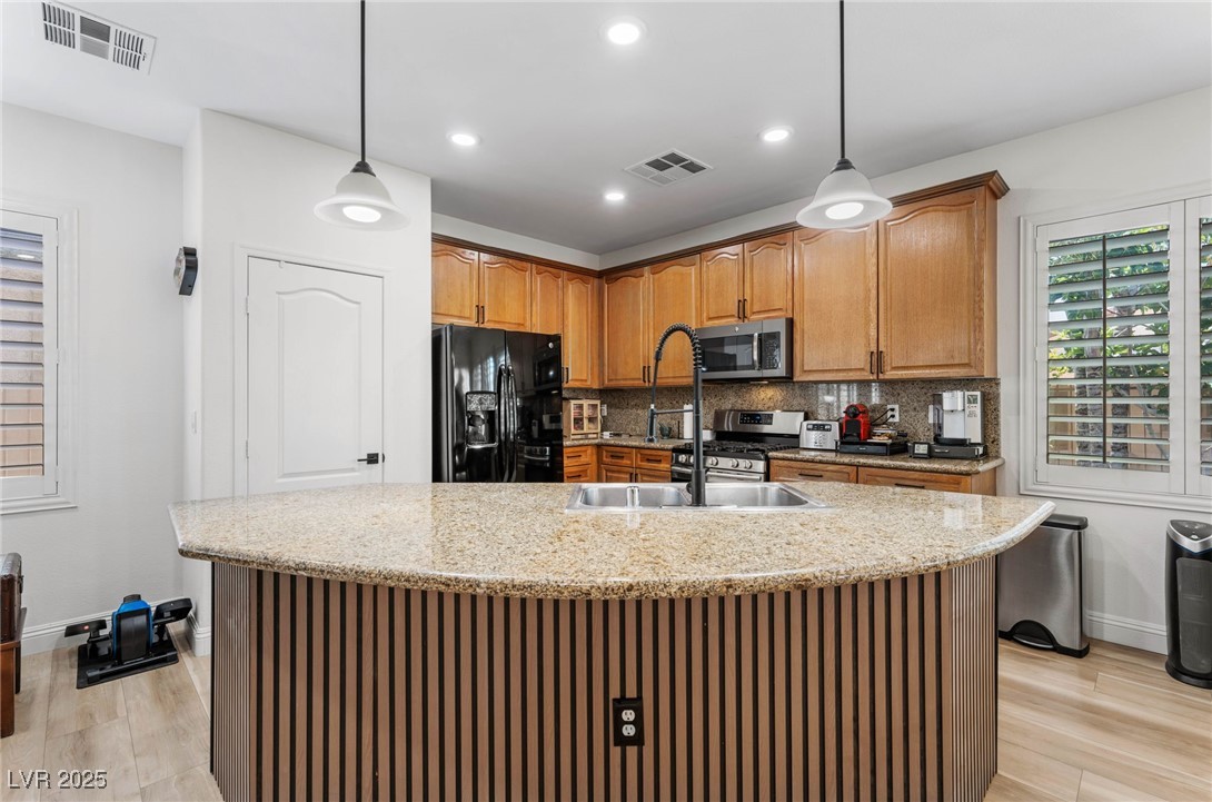 3709 Citrus Heights Avenue