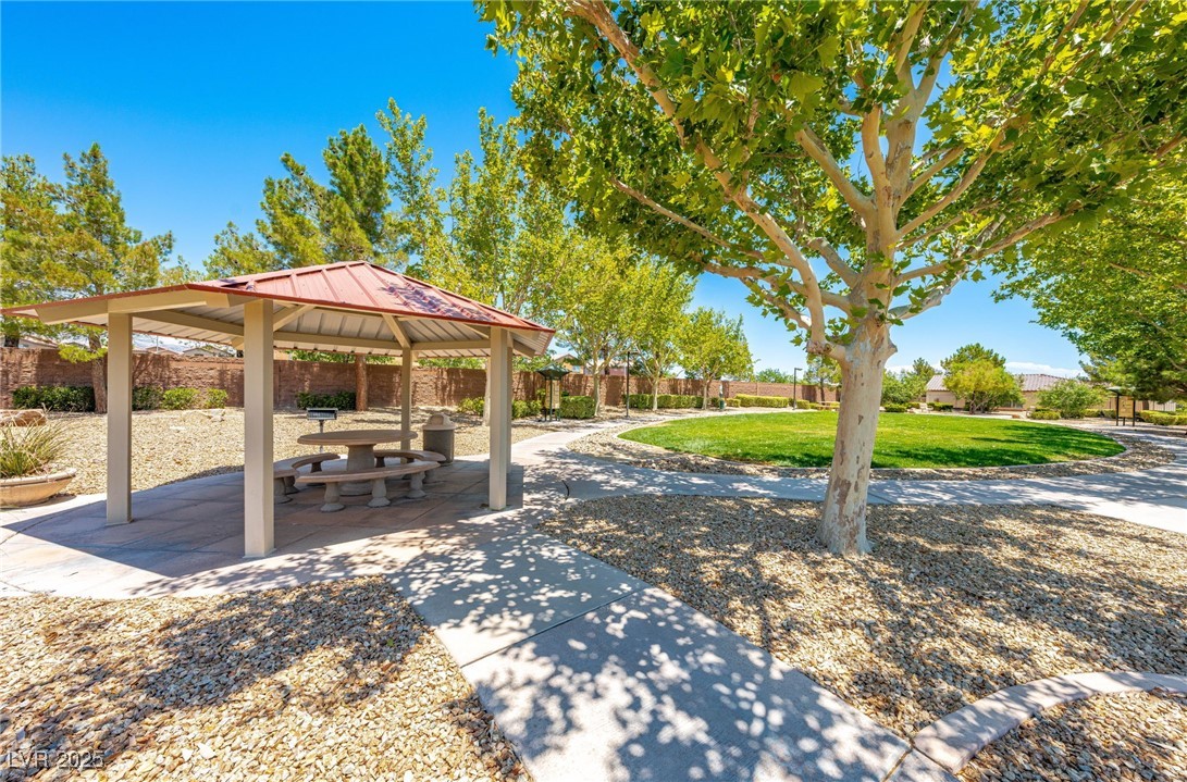 3709 Citrus Heights Avenue