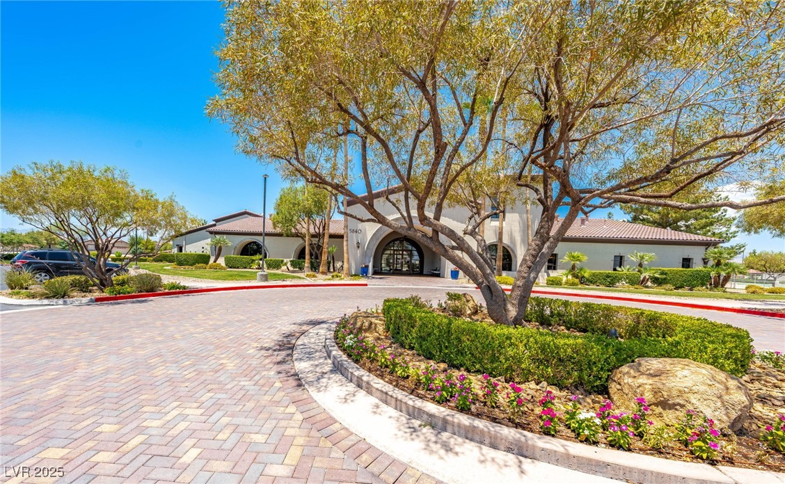 3709 Citrus Heights Avenue